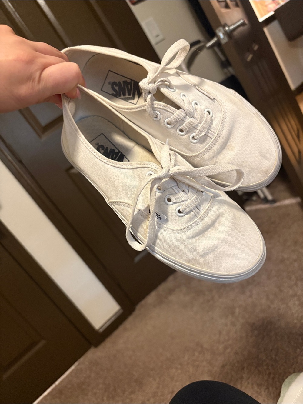 Vans Women's Off-White Canvas Low-Top Sneakers